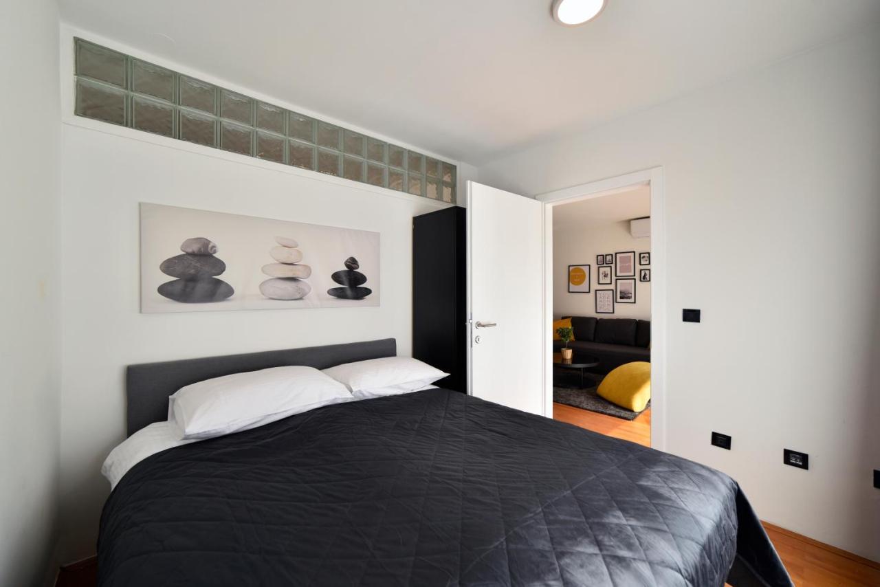 Lavir With Parking Apartment Zagreb